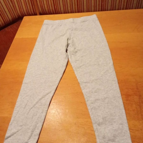 Sehr schöne Hose von Alive in gr. 140 abzugeben