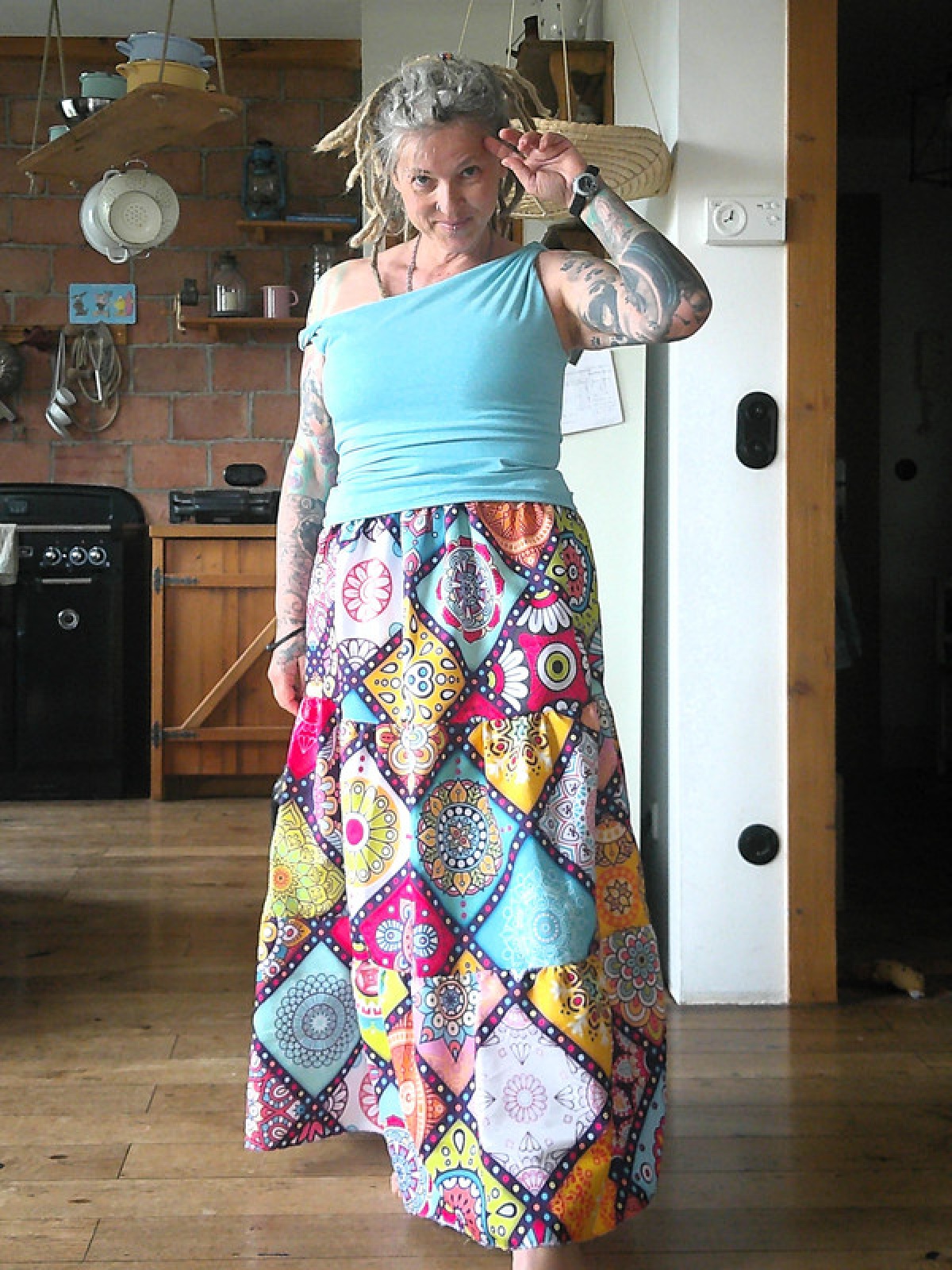 Bambu Shirt T-Shirt mit verdrehten Ärmel Hippie Ethno Elfen Landhausstil AlternativMode