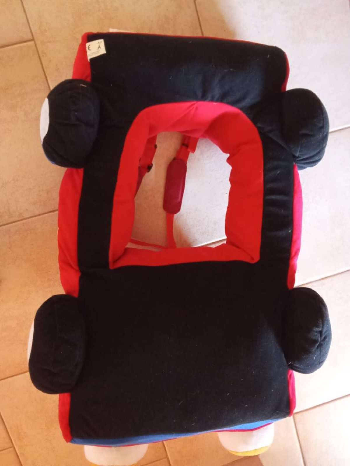 Sehr tolles Fahrzeug Spiel Kostüm abzugeben