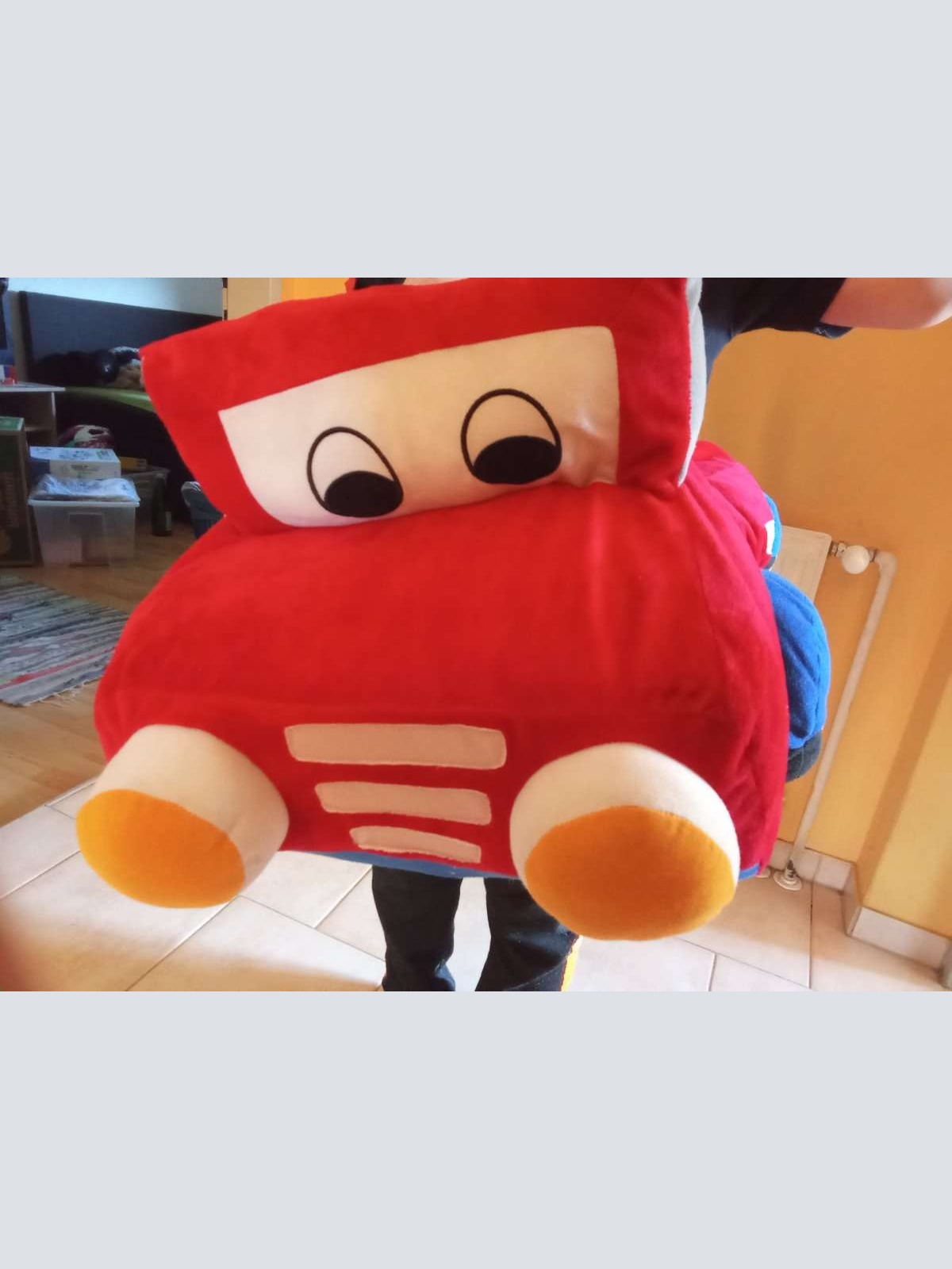 Sehr tolles Fahrzeug Spiel Kostüm abzugeben