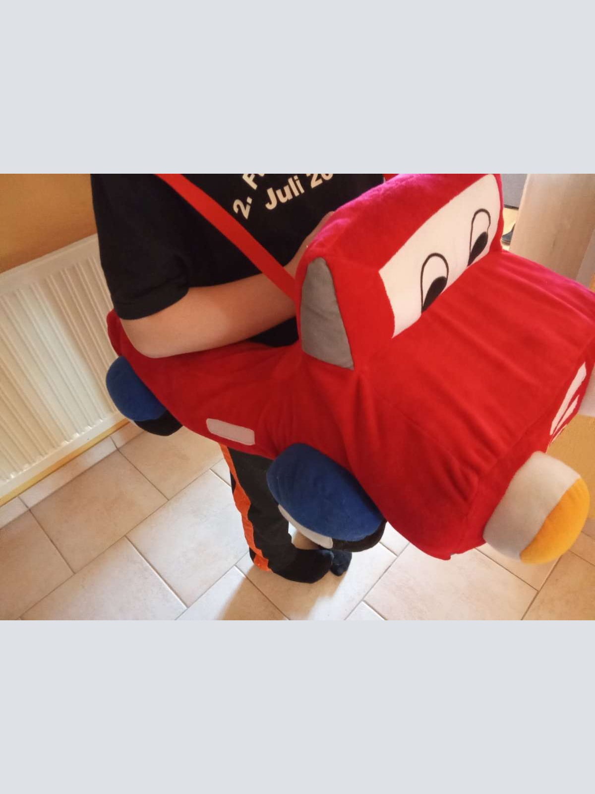 Sehr tolles Fahrzeug Spiel Kostüm abzugeben