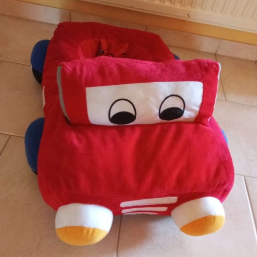 Sehr tolles Fahrzeug Spiel Kostüm abzugeben