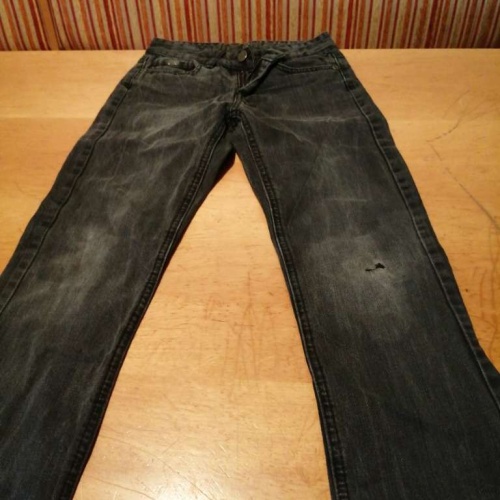 Tolle Jeans Hose von one by one in gr. 140 abzugeben