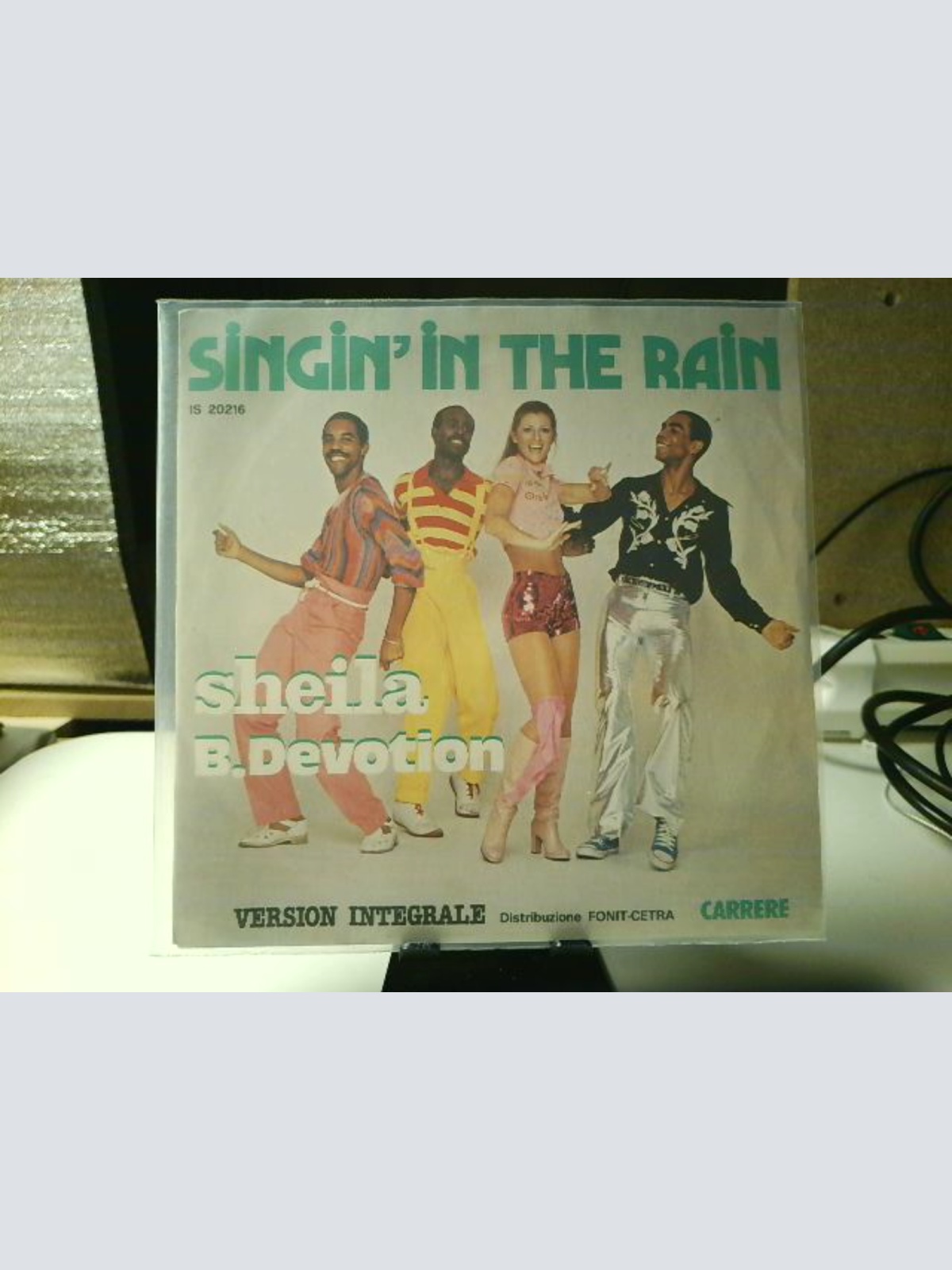 SINGLE / Sheila B. Devotion* – Singin' In The Rain