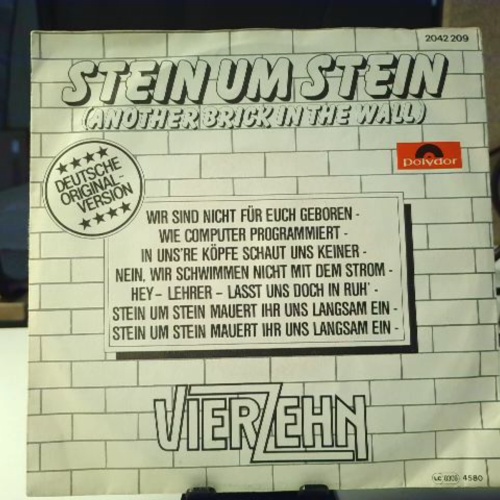 SINGLE / Vierzehn – Stein Um Stein (Another Brick In The Wall)