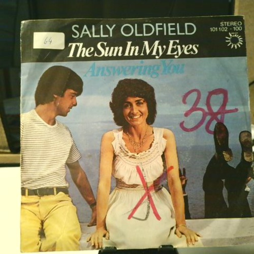 SINGLE / Sally Oldfield – The Sun In My Eyes