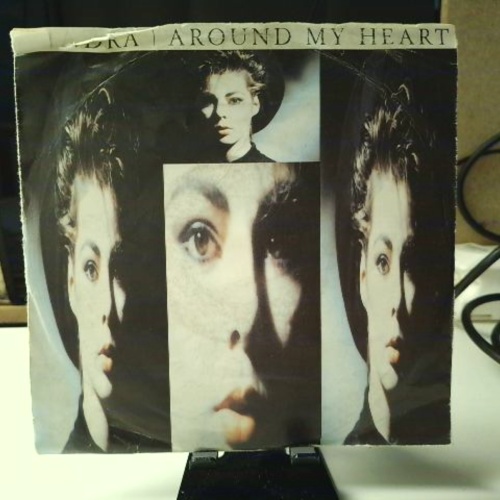 SINGLE / Sandra – Around My Heart