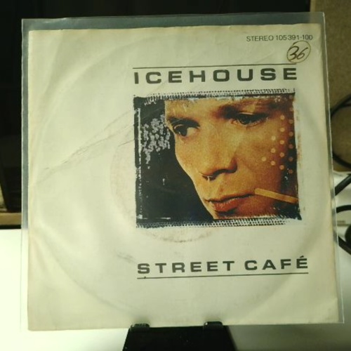SINGLE / Icehouse – Street Café