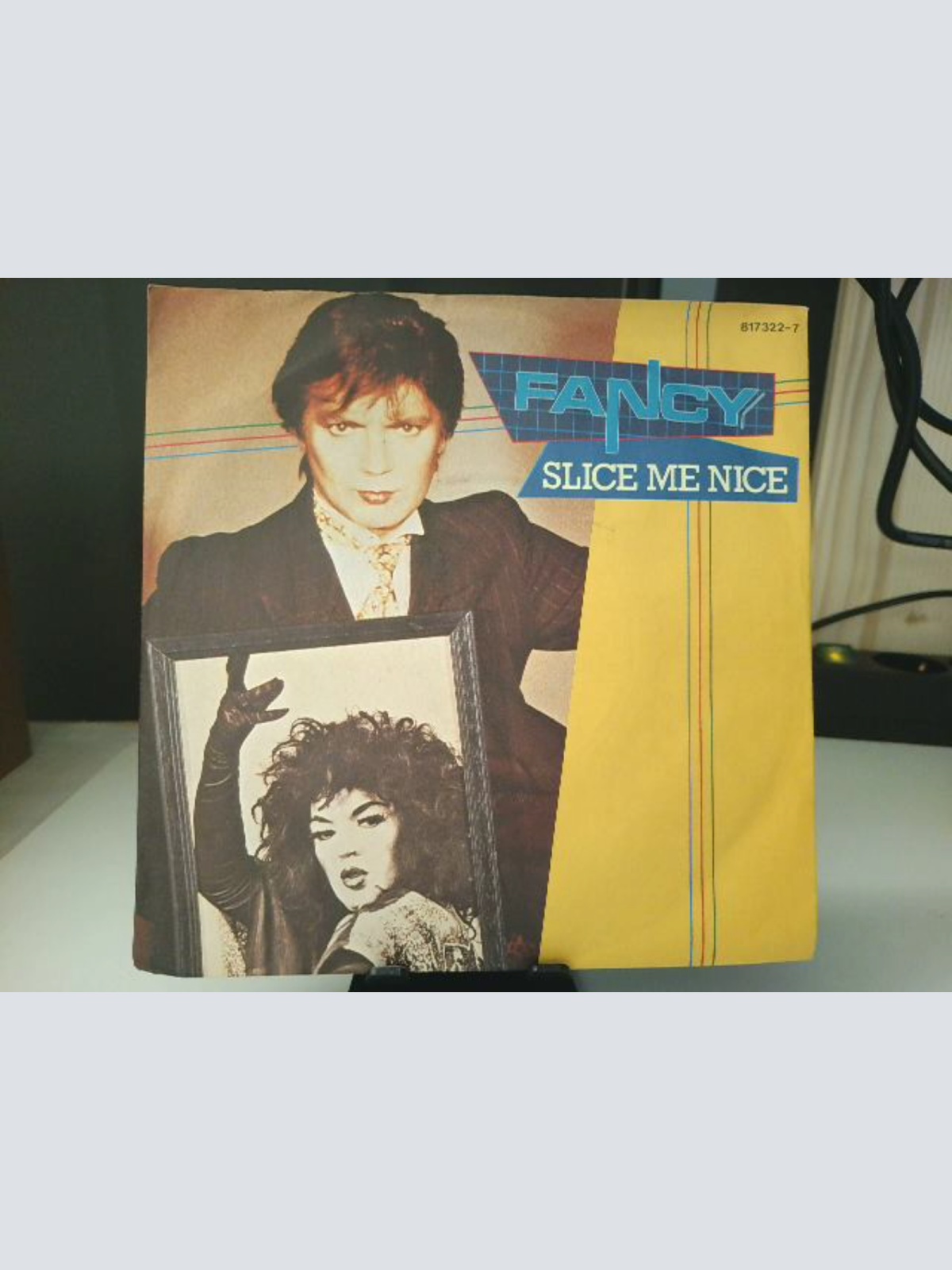 SINGLE / Fancy – Slice Me Nice