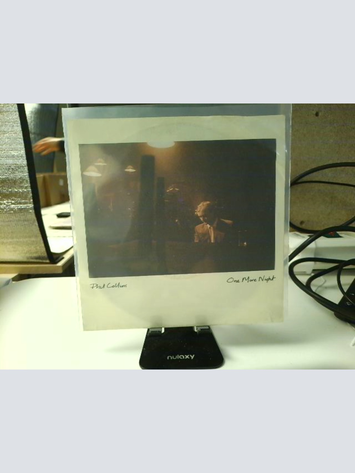 SINGLE / Phil Collins – One More Night