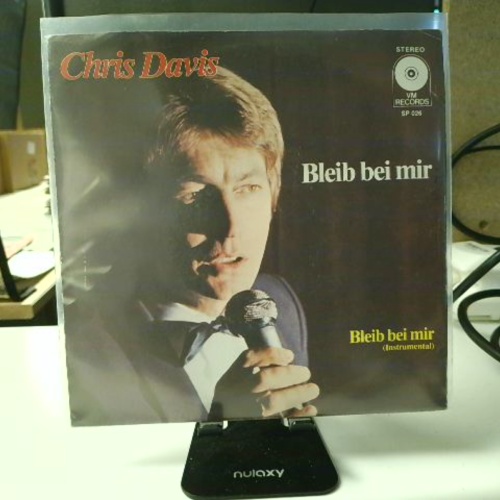 SINGLE / Chris Davis (15) – Bleib Bei Mir