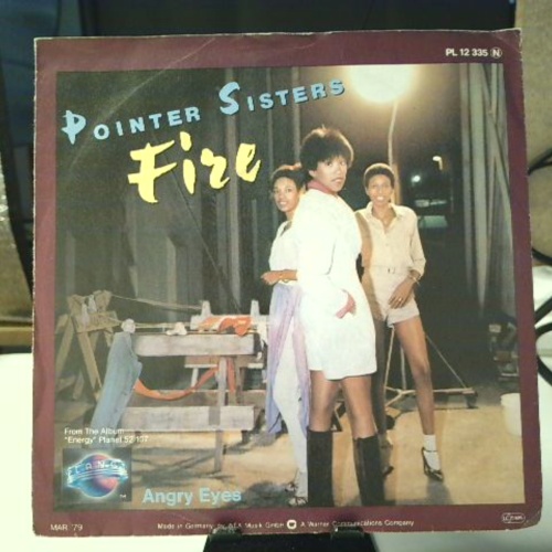 SINGLE / Pointer Sisters – Angry Eyes / Fire