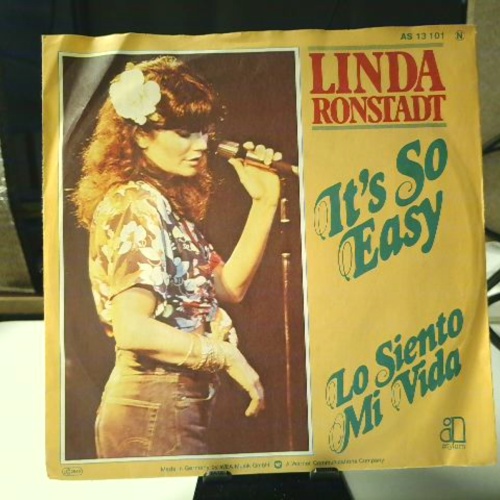 SINGLE / Linda Ronstadt – It's So Easy