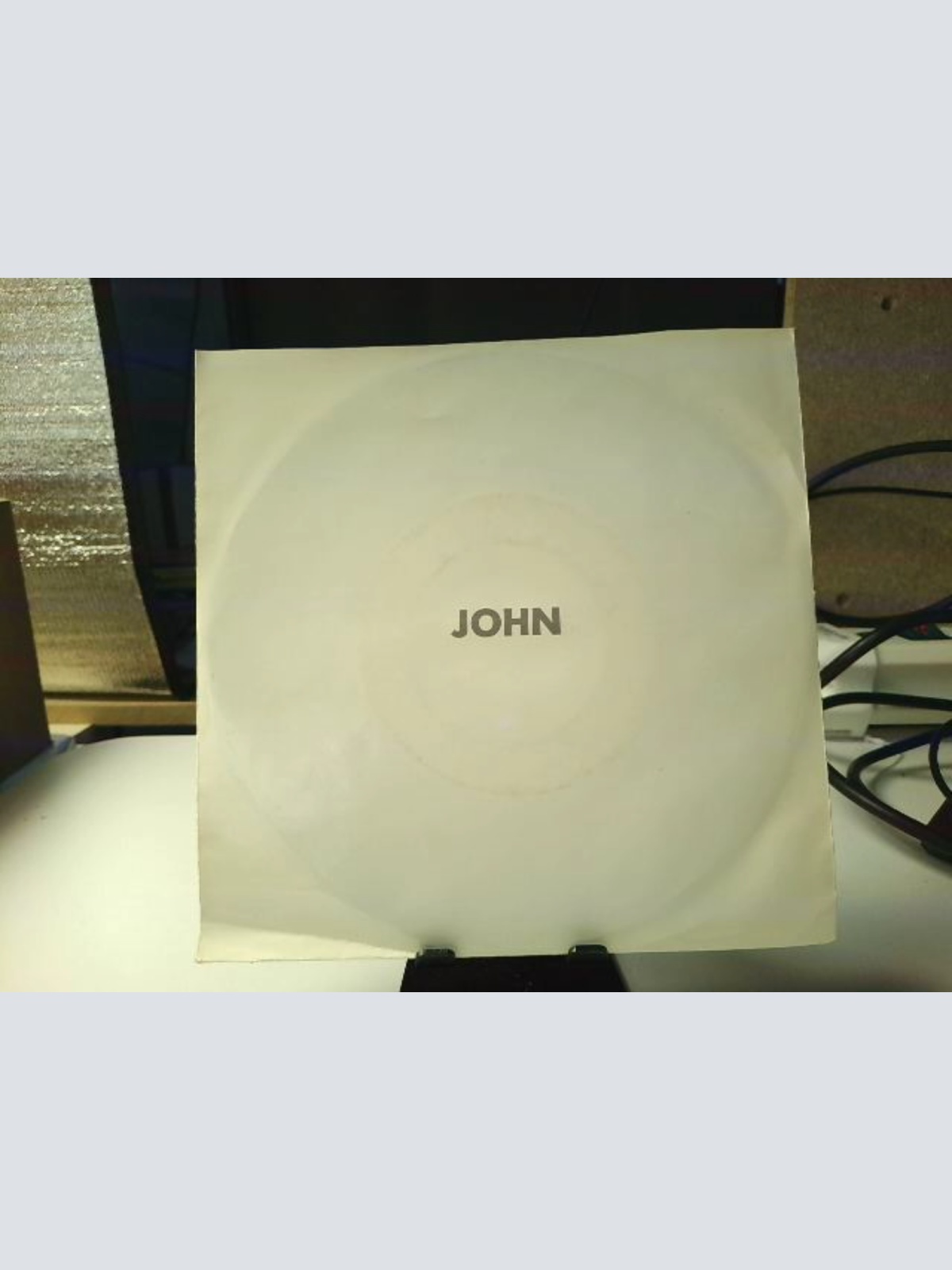 SINGLE / Meryl King – John