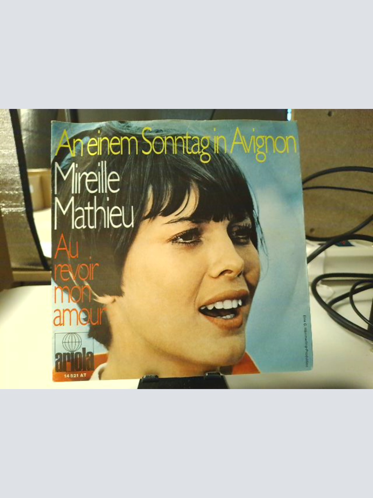 SINGLE / Mireille Mathieu – An Einem Sonntag In Avignon