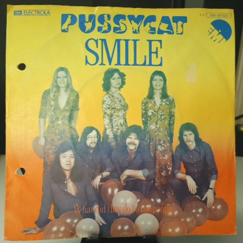 SINGLE / Pussycat (2) – Smile