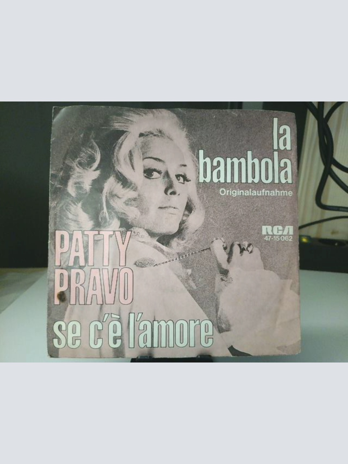 SINGLE / Patty Pravo – La Bambola / Se C'È L'Amore