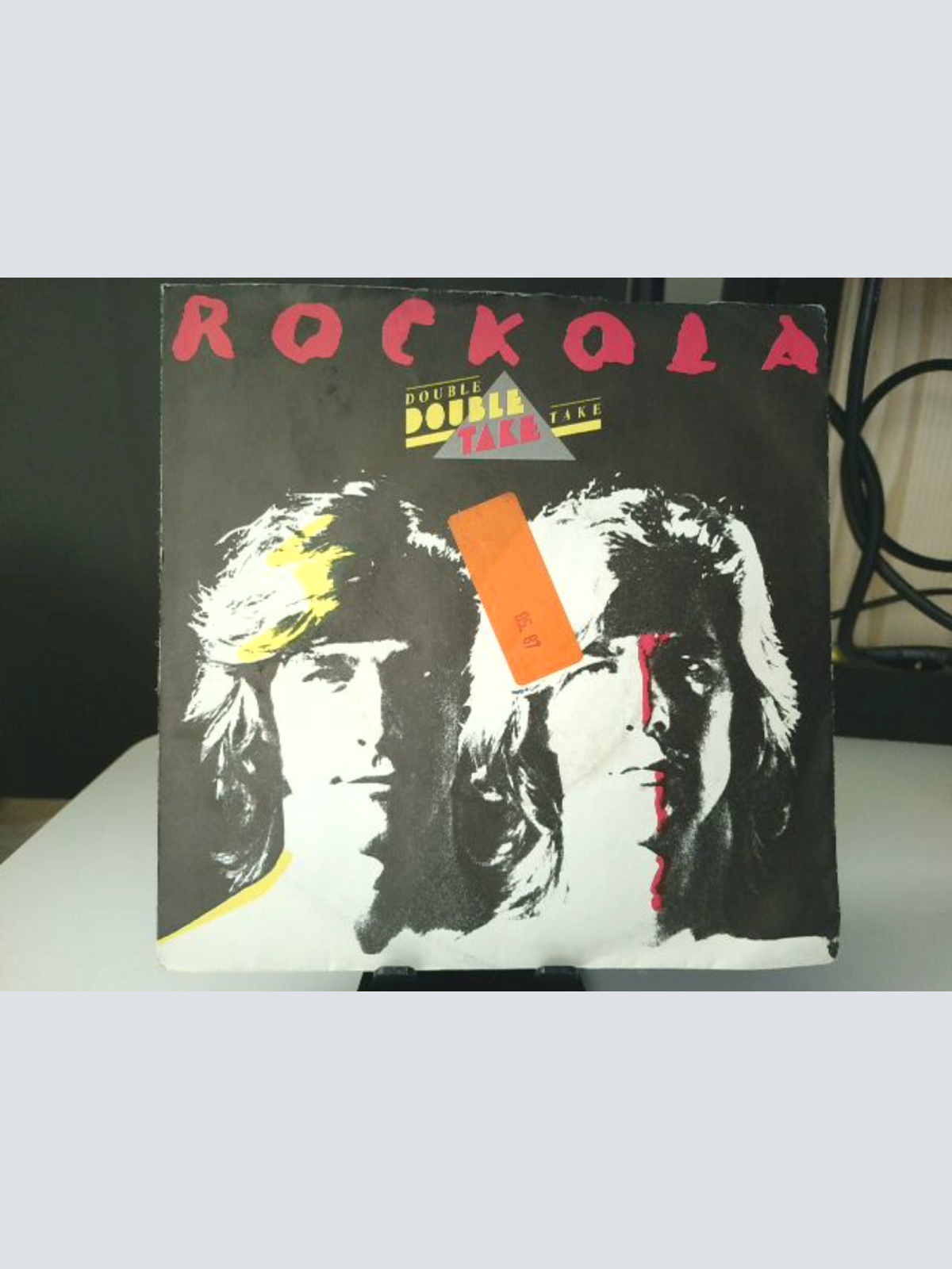 SINGLE / Double Take (2) – Rockola