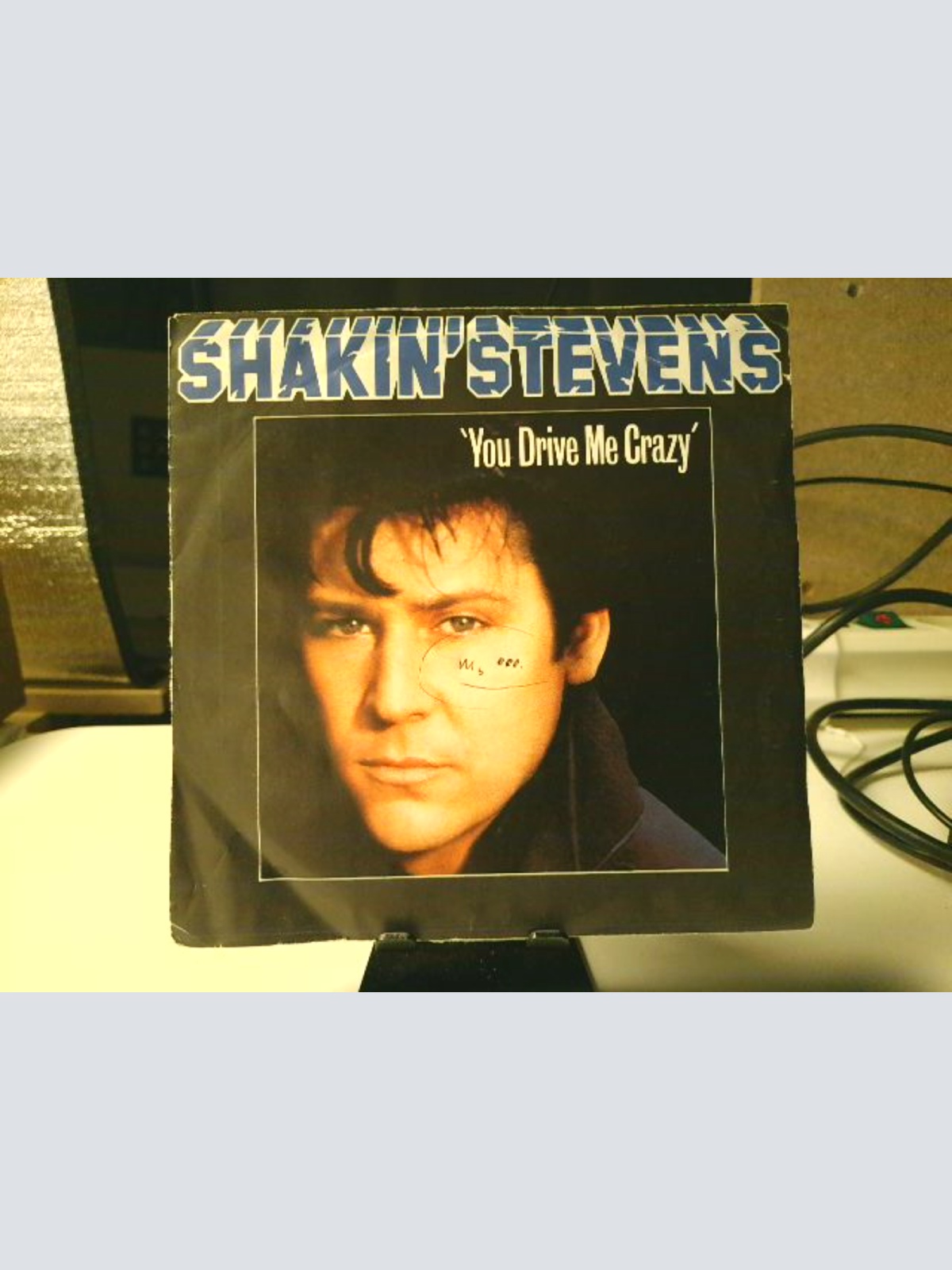 SINGLE / Shakin' Stevens – You Drive Me Crazy
