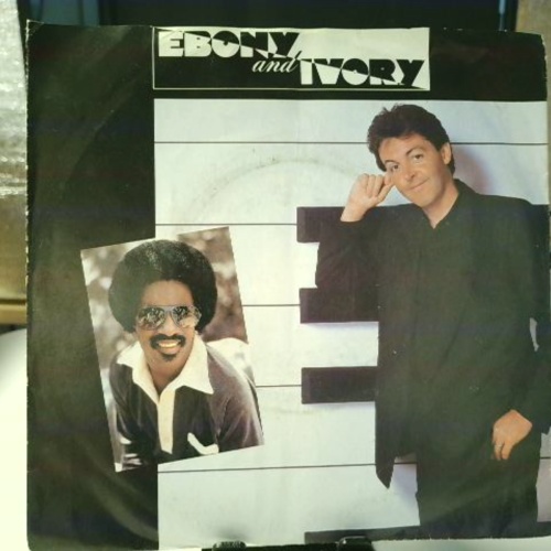 SINGLE / Paul McCartney – Ebony And Ivory