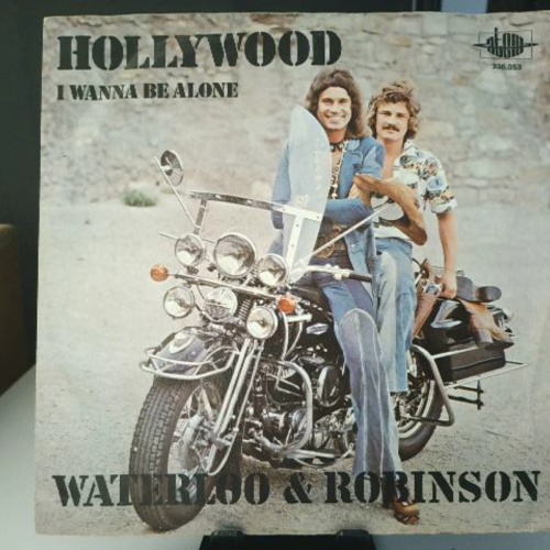 SINGLE / Waterloo & Robinson – Hollywood