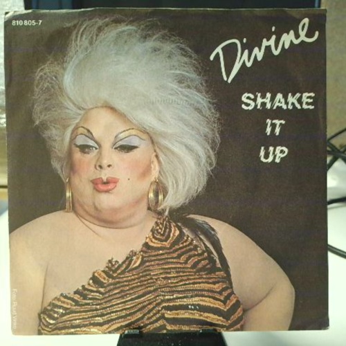 SINGLE / Divine – Shake It Up