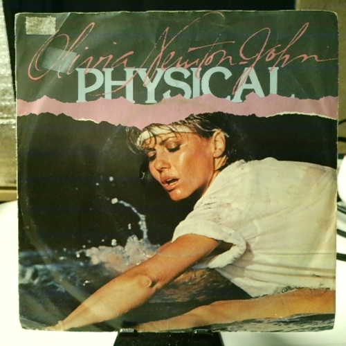 SINGLE / Olivia Newton-John – Physical
