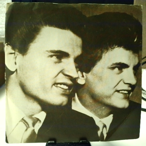 SINGLE / The Everly Brothers* – Poor Jenny / Take A Message To Mary