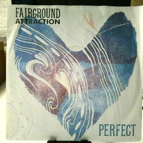 SINGLE / Fairground Attraction – Perfect