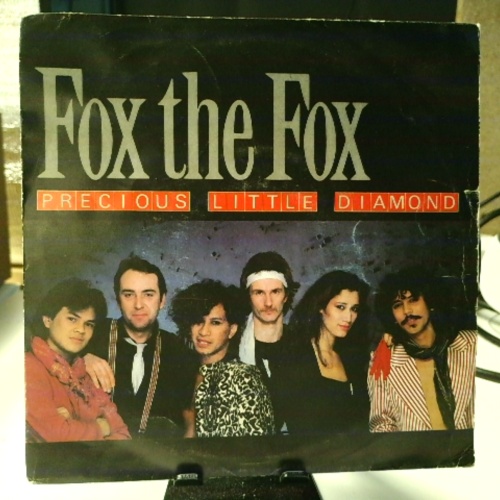 SINGLE / Fox The Fox – Precious Little Diamond