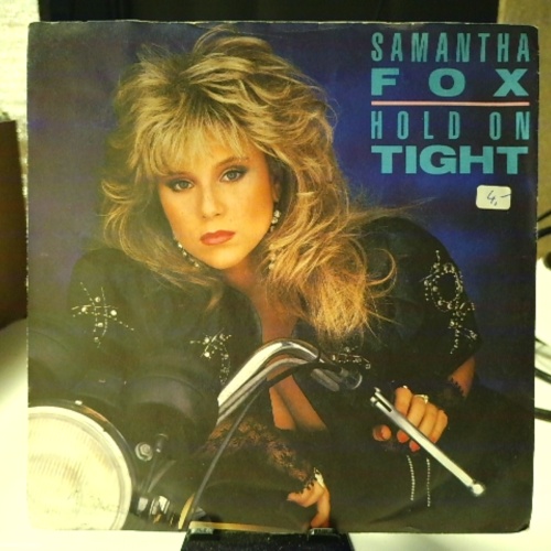 SINGLE / Samantha Fox – Hold On Tight