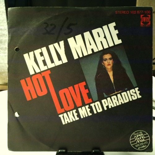 SINGLE / Kelly Marie – Hot Love