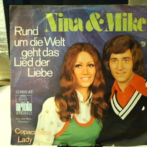SINGLE / Nina & Mike – Rund Um Die Welt Geht Das Lied Der Liebe