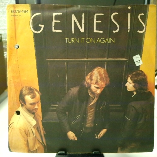 SINGLE / Genesis – Turn It On Again