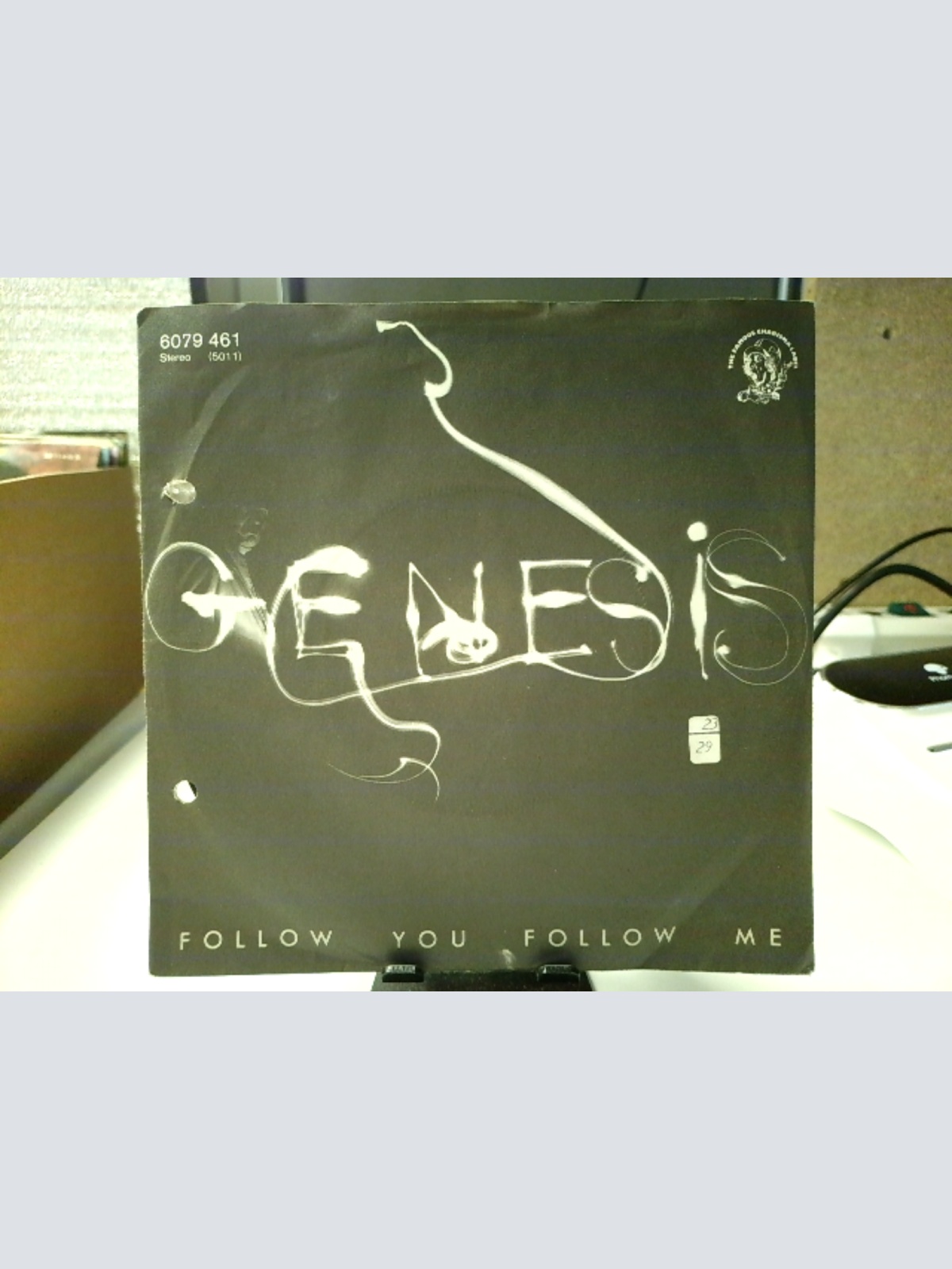 SINGLE / Genesis – Follow You Follow Me
