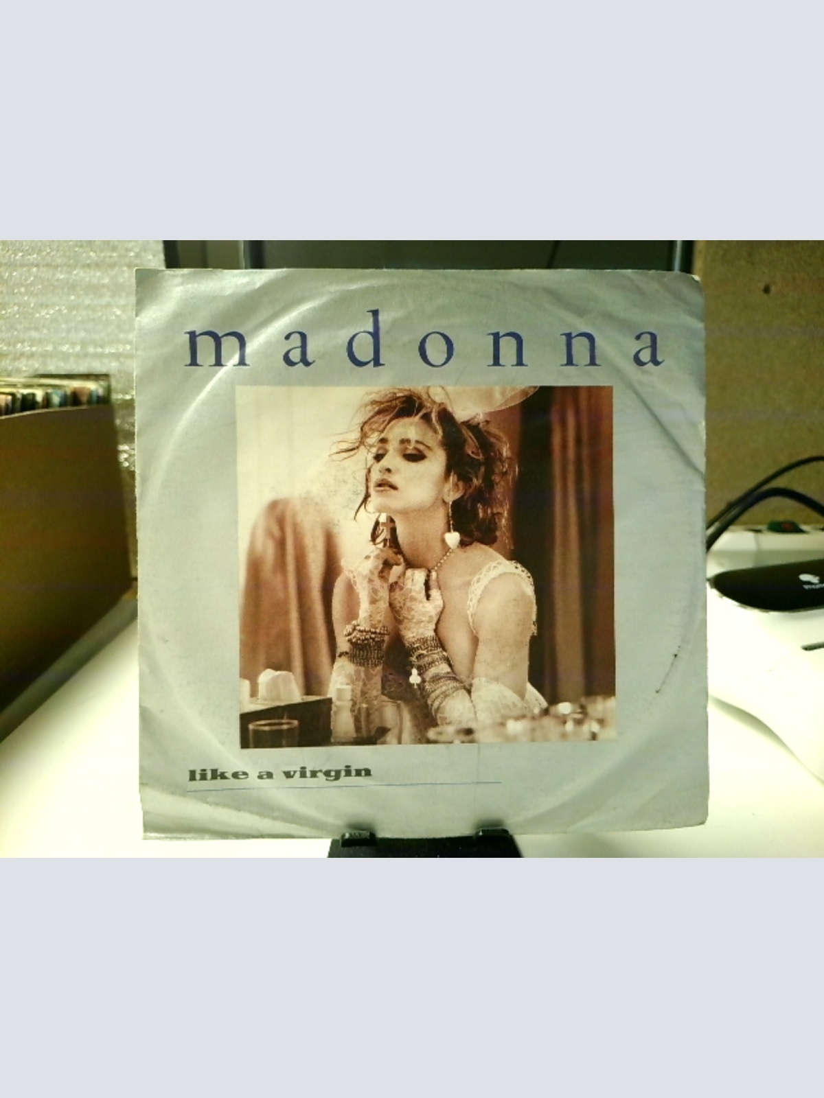 SINGLE / Madonna – Like A Virgin