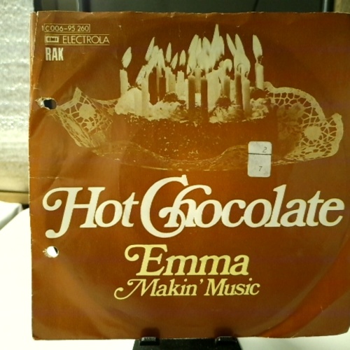 SINGLE / Hot Chocolate – Emma