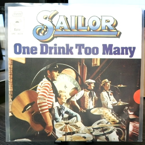 SINGLE / Sailor – One Drink Too Many