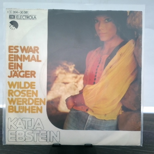 SINGLE / Katja Ebstein – Es War Einmal Ein Jäger / Wilde Rosen Werden Blühen