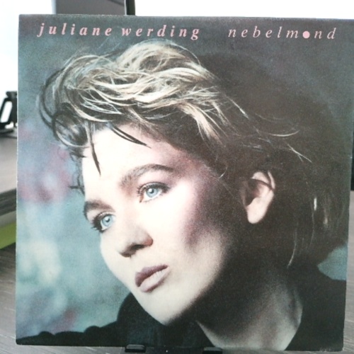 SINGLE / Juliane Werding – Nebelmond