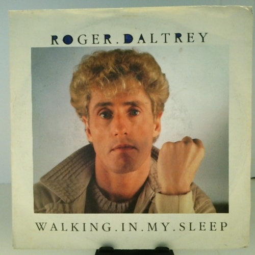 SINGLE / Roger Daltrey – Walking In My Sleep
