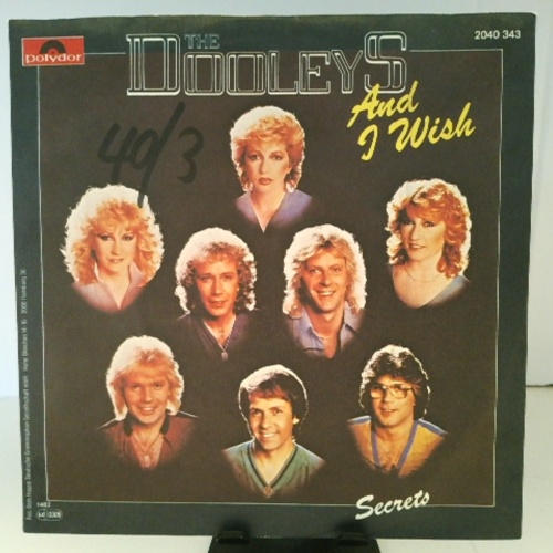 SINGLE / The Dooleys – And I Wish
