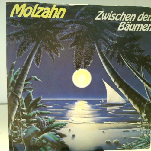 SINGLE / Molzahn* – Zwischen Den Bäumen