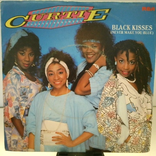 SINGLE / Curtie & The Boombox* – Black Kisses (Never Make You Blue)