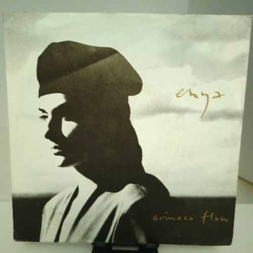 SINGLE / Enya – Orinoco Flow (Sail Away)