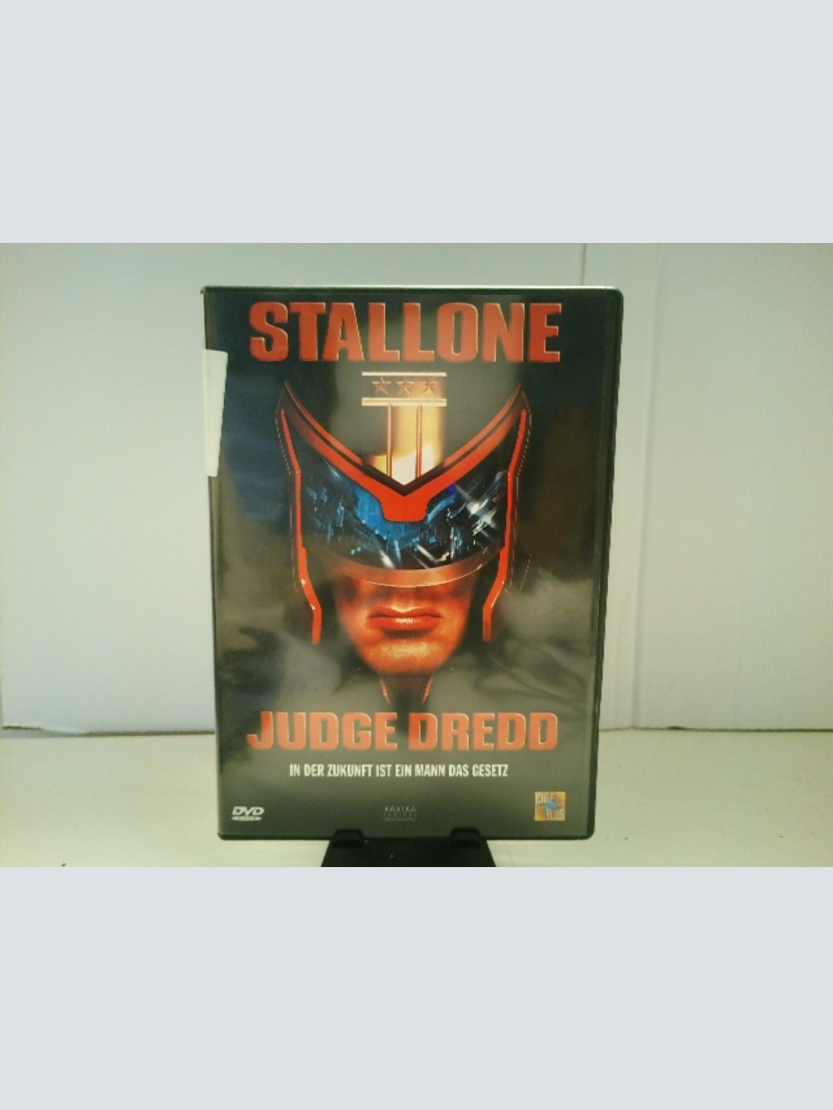 DVD / STALLONE JUDGE DREDD In der Zukunft ist ein Mann das Gesetz