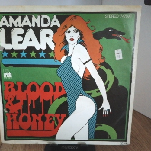 SINGLE / Amanda Lear – Blood & Honey