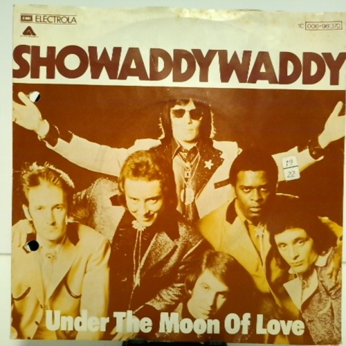 SINGLE / Showaddywaddy – Under The Moon Of Love