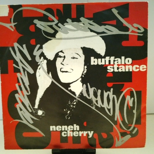 SINGLE / Neneh Cherry – Buffalo Stance