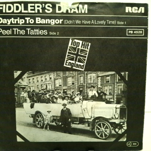 SINGLE / Fiddler's Dram – Daytrip To Bangor (Didn't We Have A Lovely Time)